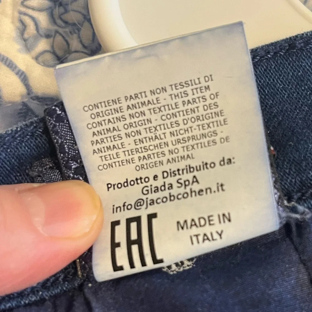 Jacob Cohen Women's Dark Blue Skinny Jeans with Striped Tie Belt - Picture 16 of 16